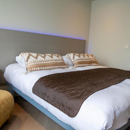 Boutique Hotel Herbergh Amsterdam Airport Free Parking Badhoevedorp Esterno foto