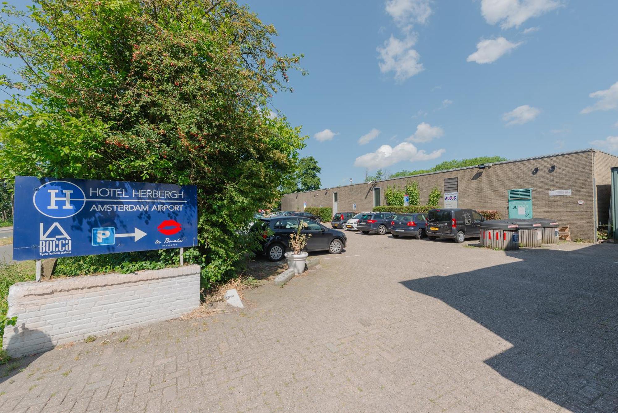 Boutique Hotel Herbergh Amsterdam Airport Free Parking Badhoevedorp Esterno foto