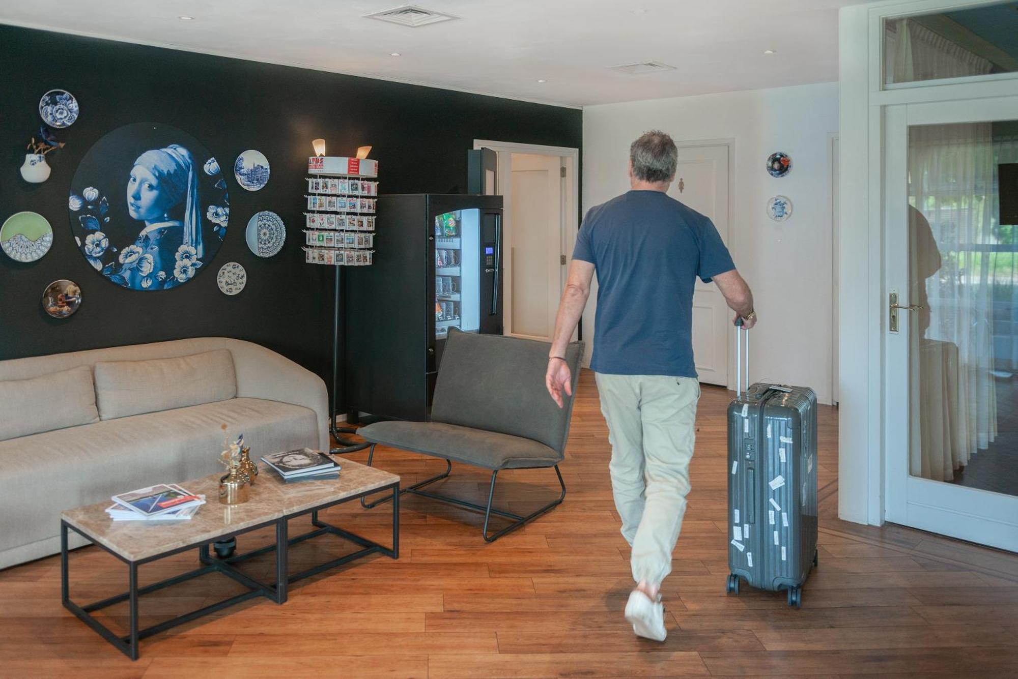 Boutique Hotel Herbergh Amsterdam Airport Free Parking Badhoevedorp Esterno foto