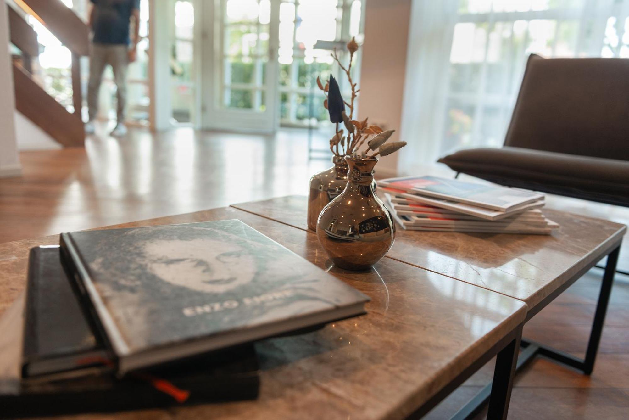Boutique Hotel Herbergh Amsterdam Airport Free Parking Badhoevedorp Esterno foto