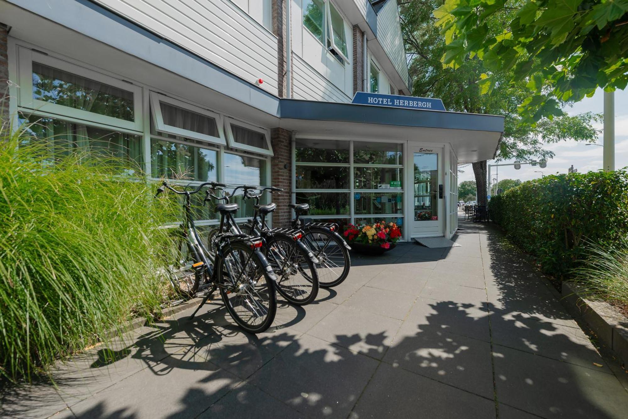 Boutique Hotel Herbergh Amsterdam Airport Free Parking Badhoevedorp Esterno foto