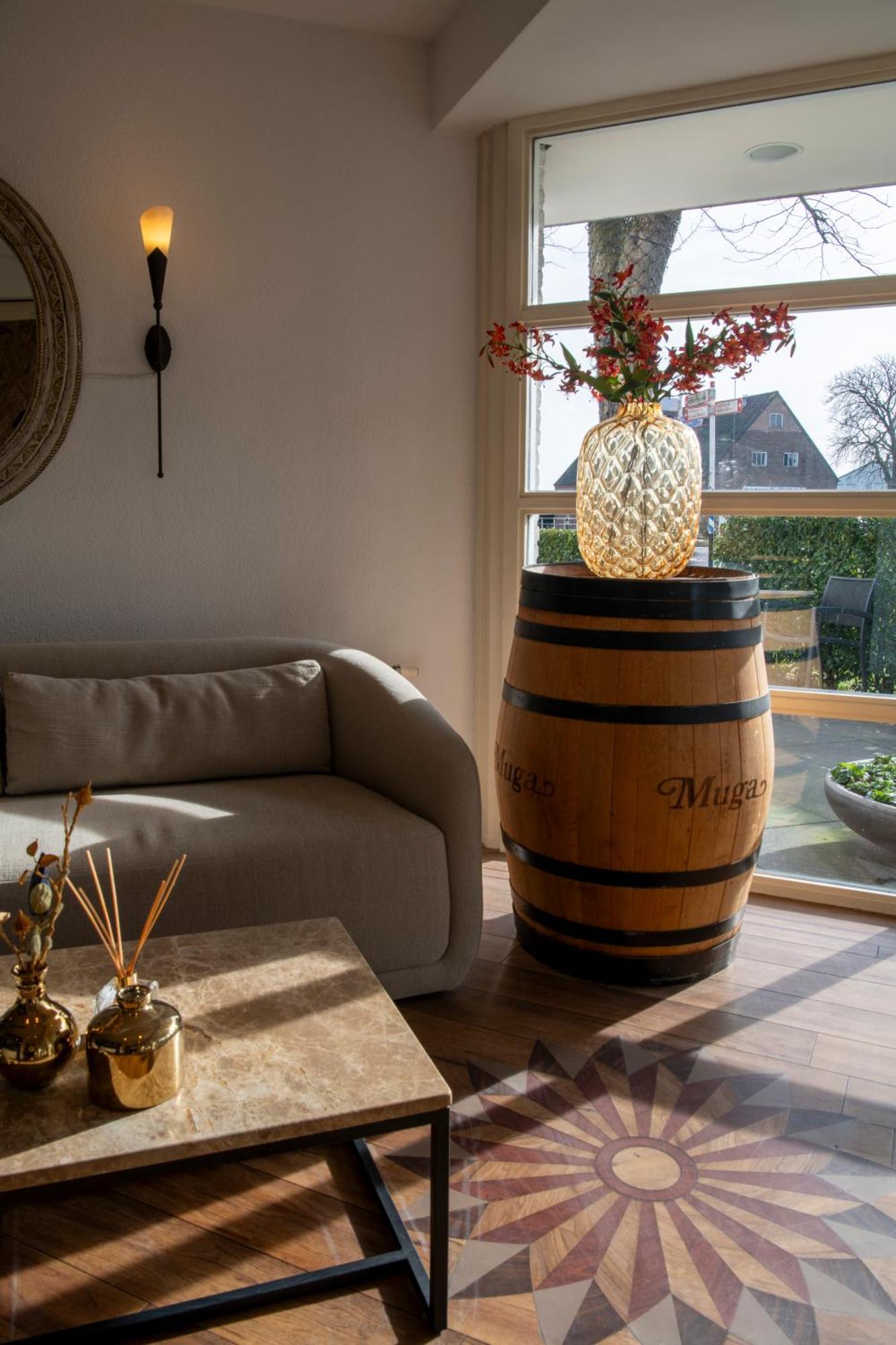 Boutique Hotel Herbergh Amsterdam Airport Free Parking Badhoevedorp Esterno foto