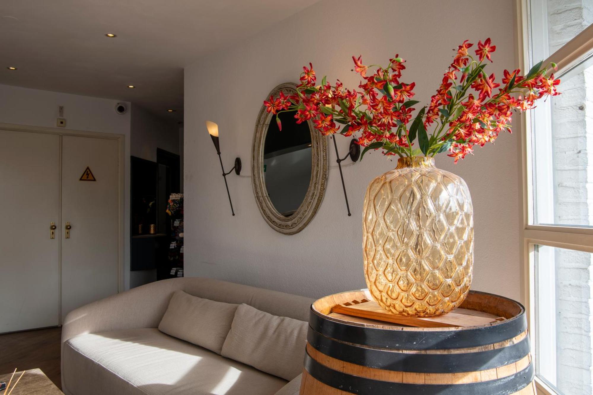 Boutique Hotel Herbergh Amsterdam Airport Free Parking Badhoevedorp Esterno foto