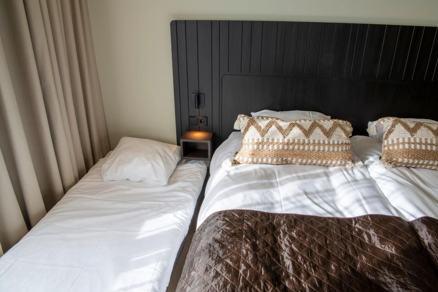 Boutique Hotel Herbergh Amsterdam Airport Free Parking Badhoevedorp Esterno foto