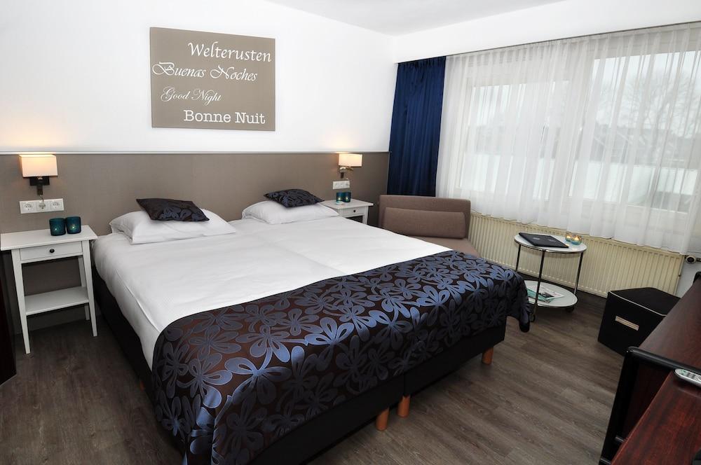 Boutique Hotel Herbergh Amsterdam Airport Free Parking Badhoevedorp Esterno foto